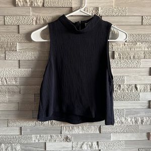 Zara Cropped Top Size M